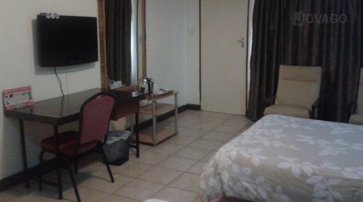 Sheila's Lodge