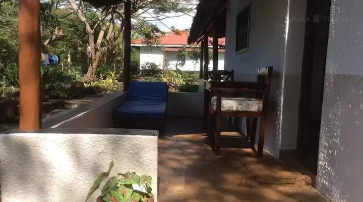 Diani Banda Cottages