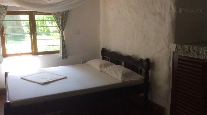 Diani Banda Cottages