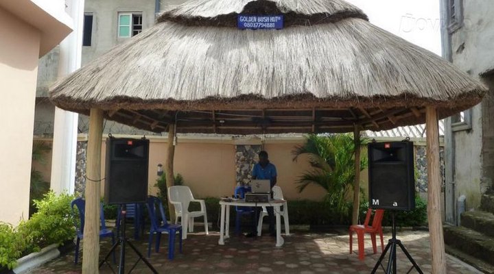 Blue Zephyr Hotel and Suite