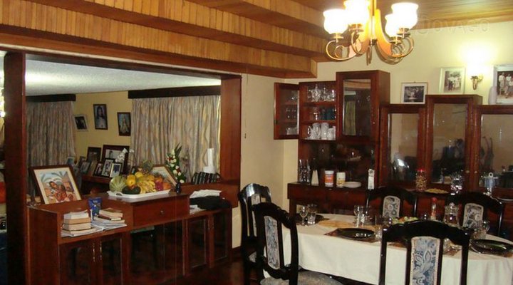 Muringa House