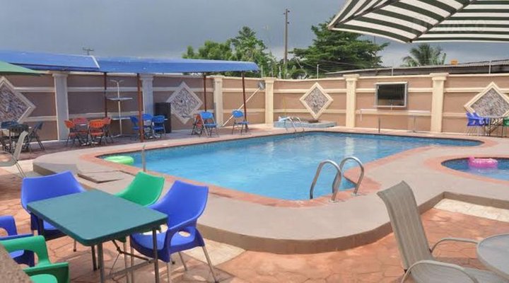 Sheriffyt Royal Hotel and Suites