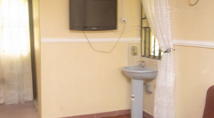 Sogo Hotel and Suites