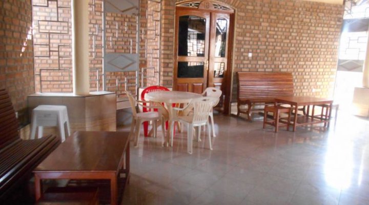 Mpanda Lodge