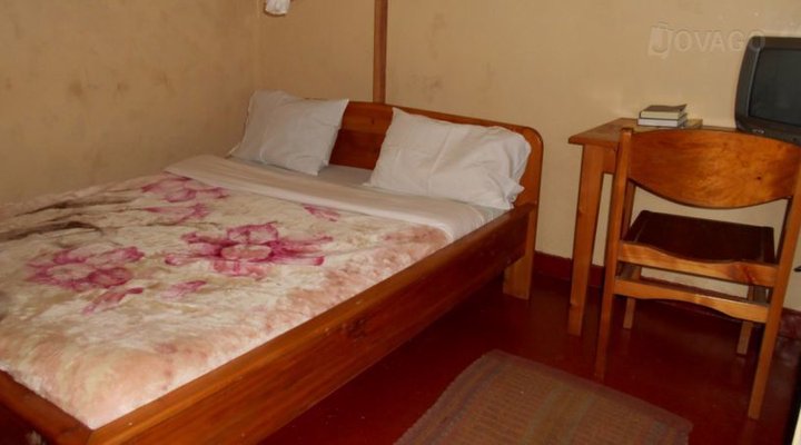 Tumaini Hostel and Restaurant