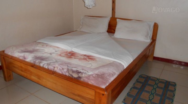 Tumaini Hostel and Restaurant