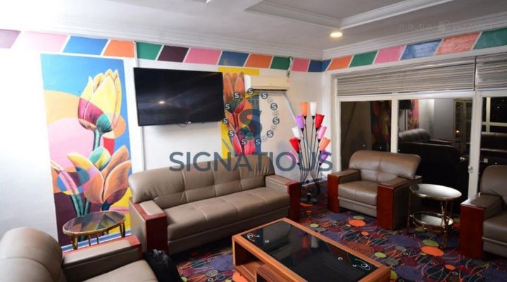 Signatious Hotels & Suites Warri