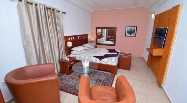 Signatious Hotels & Suites Warri