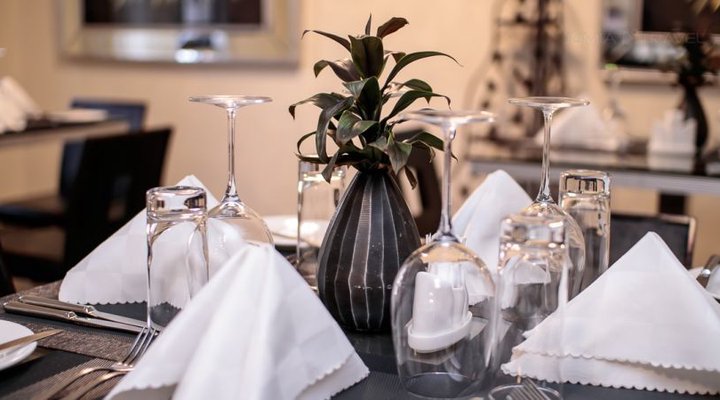 Oak Plaza Hotels - East Legon