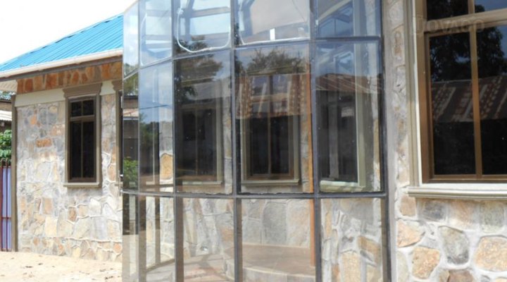 P.T Stone Park Hotel