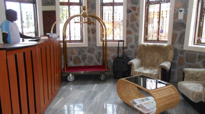 P.T Stone Park Hotel