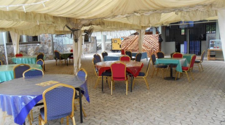 P.T Stone Park Hotel