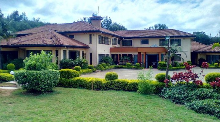 Palatial Gardens Karen