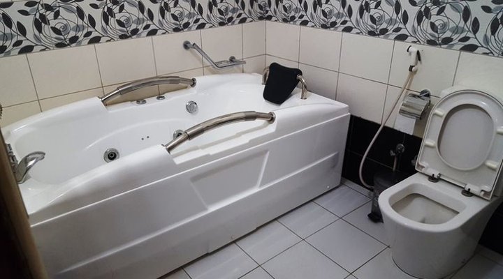 New Kwetu Hotel