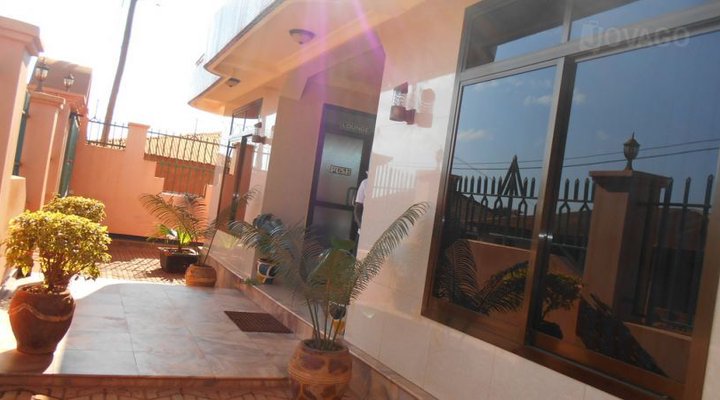 Dallars House