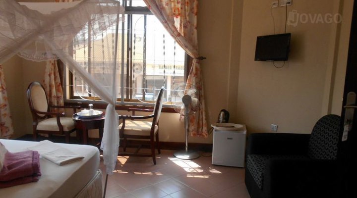 Holland Hotel