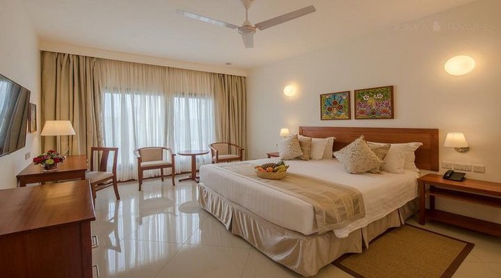 Sea Cliff Court Hotel and Luxury Apartments