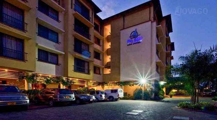 Sea Cliff Court Hotel and Luxury Apartments