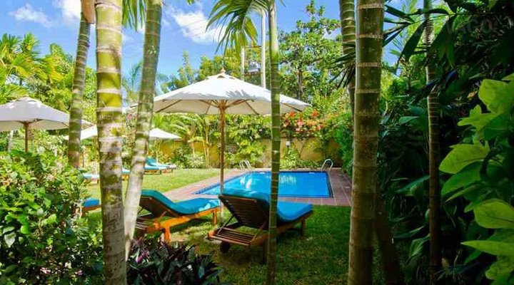 Sea Cliff Court Hotel and Luxury Apartments