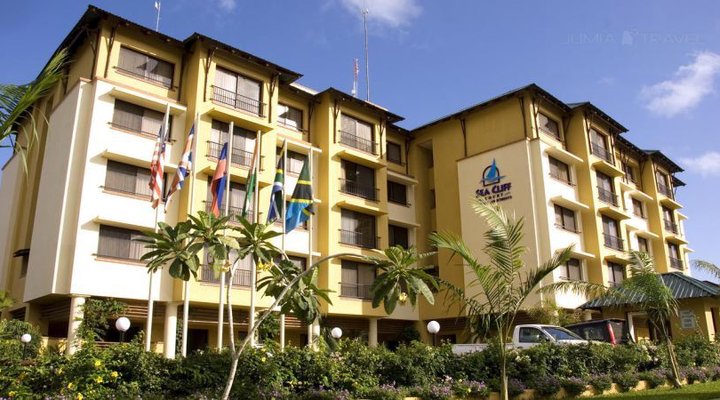 Sea Cliff Court Hotel and Luxury Apartments