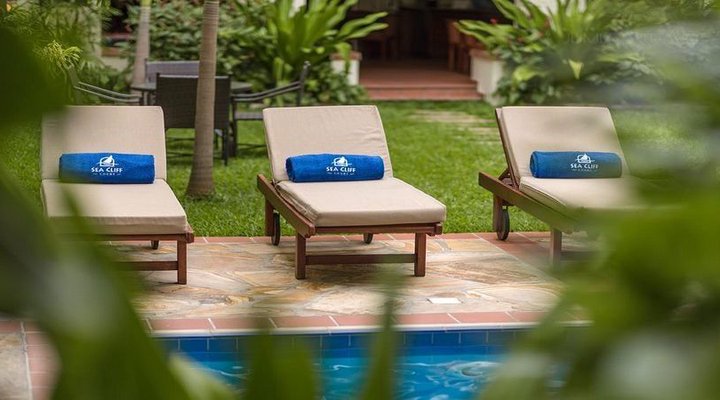 Sea Cliff Court Hotel and Luxury Apartments