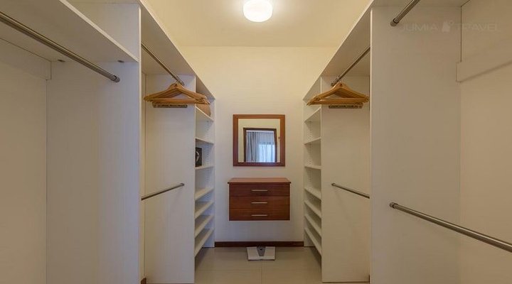 Sea Cliff Court Hotel and Luxury Apartments