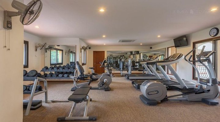 Sea Cliff Court Hotel and Luxury Apartments