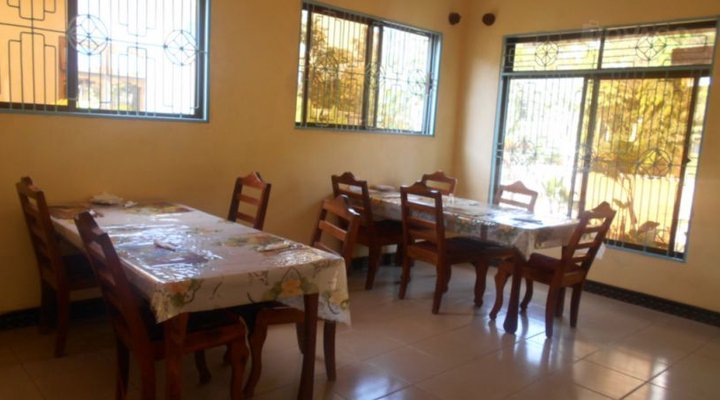 Neema Executive Lodge