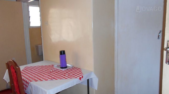 Mpingwe Motel