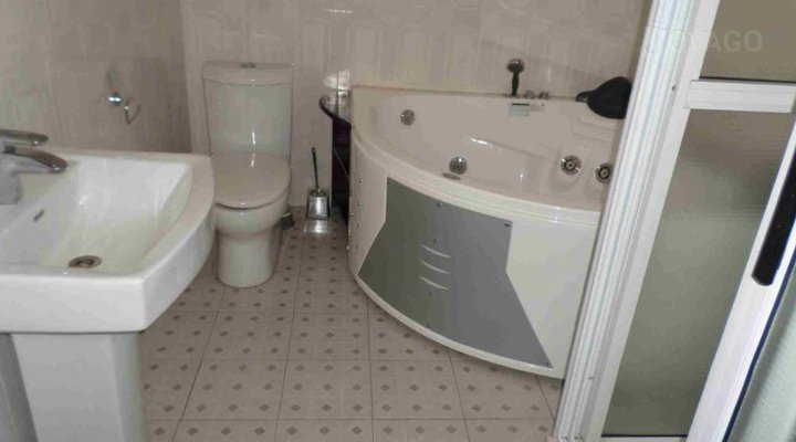 Kengsray Executive Guest House