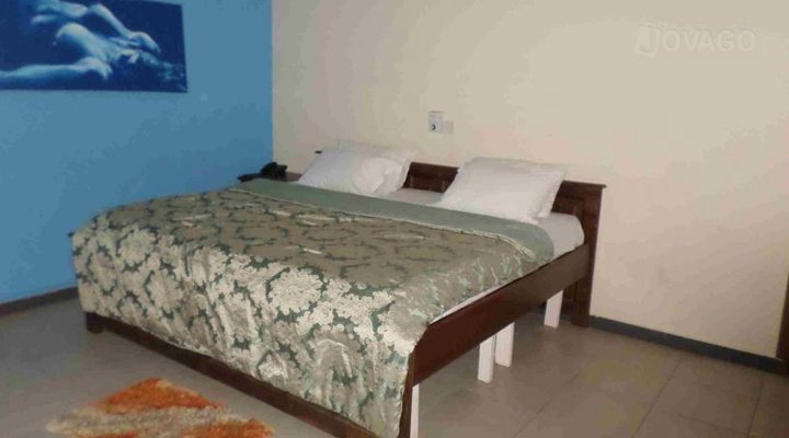 Kengsray Executive Guest House