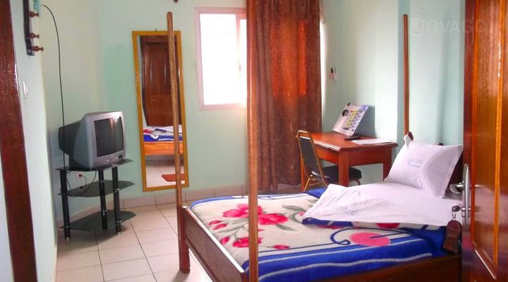 Graces Hotel