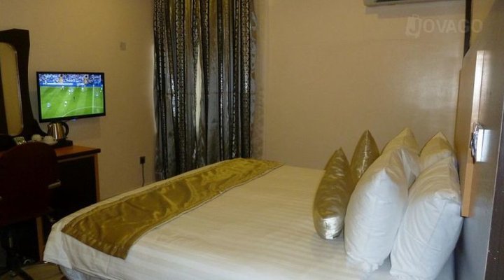 Best Western Plus Wetland Hotel
