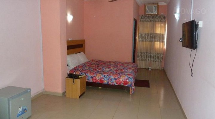 Iconacc Villa Hotel