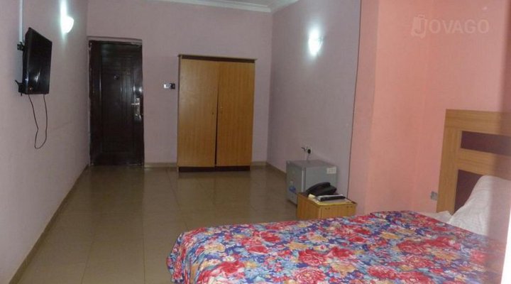 Iconacc Villa Hotel