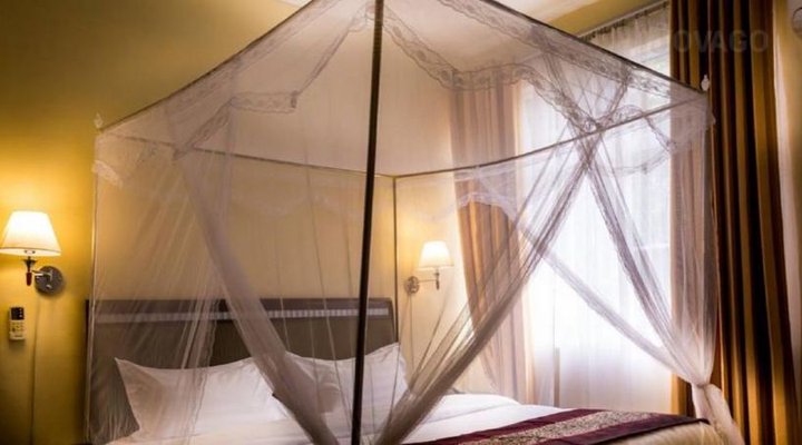 Serendib Suites & Conference Centre