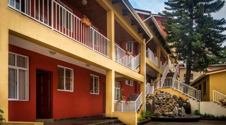 Serendib Suites & Conference Centre