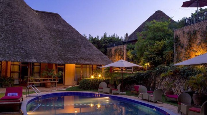 Le Petit Village Hotel