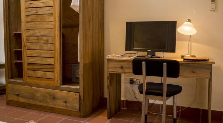 Le Petit Village Hotel