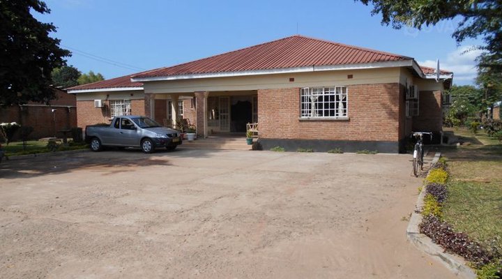 Mphiri Lodge Karonga