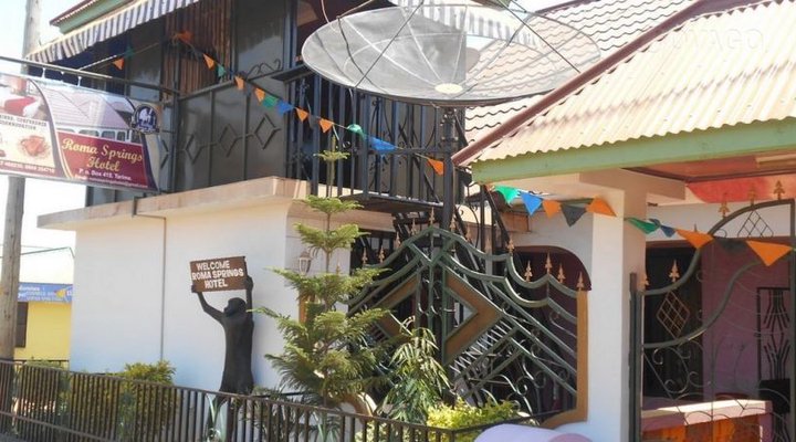 Roma Springs Hotel