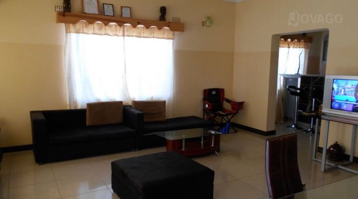 Executive Isomelha Guest House