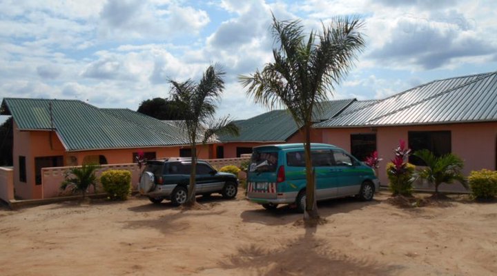 Mji Mpya Lodge B