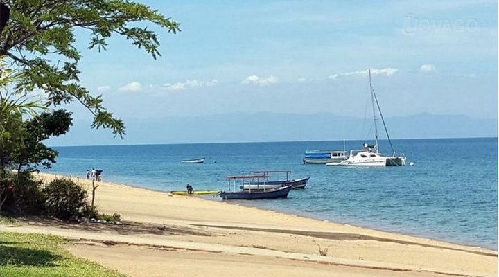 Annie's Lodge Cape Maclear