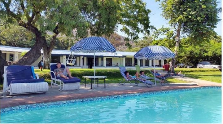 Annie's Lodge Cape Maclear