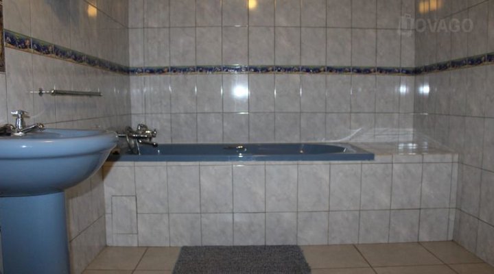 Annie's Lodge Cape Maclear