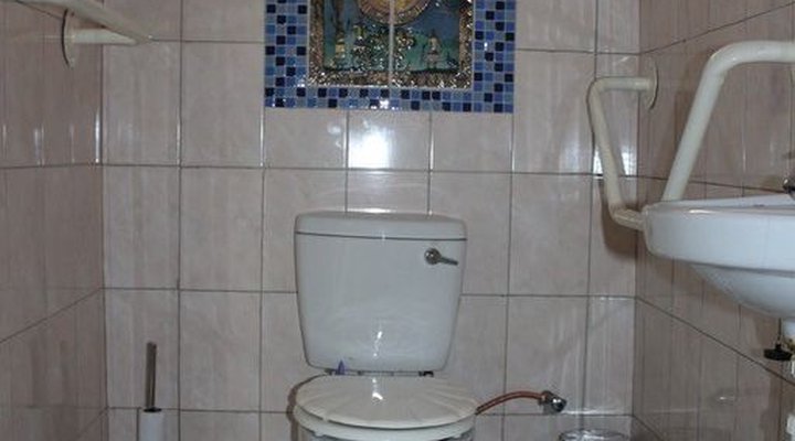 Annie's Lodge Cape Maclear