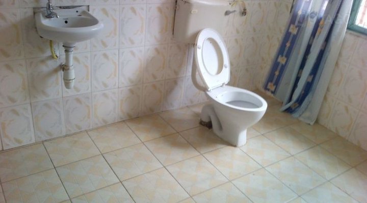 Canon Jacob Ombara Guest House