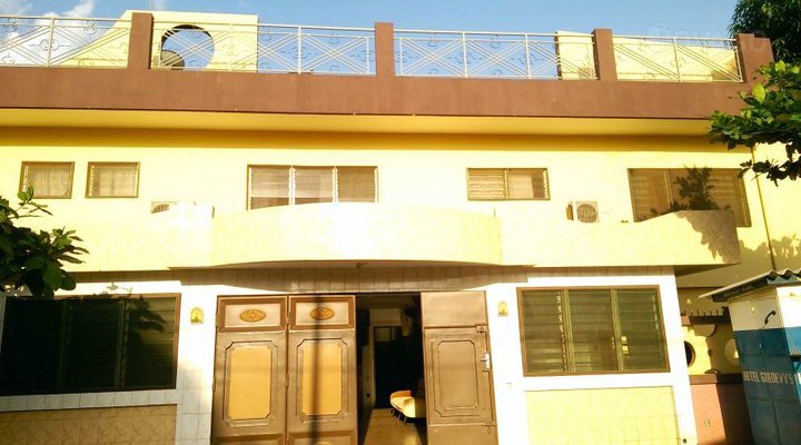 Hotel Guedevy 5