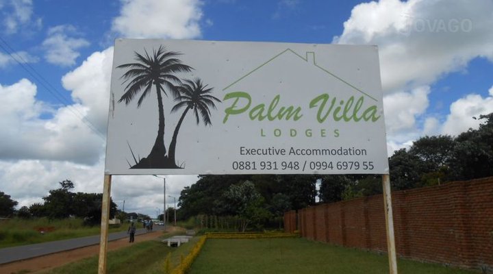 Palm Villa Lodge